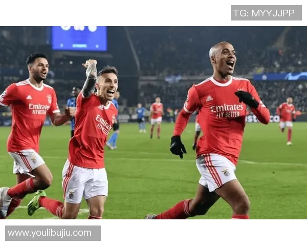 中超精彩对决那不勒斯大胜本菲卡点球大战引发全场热潮分析精彩瞬间