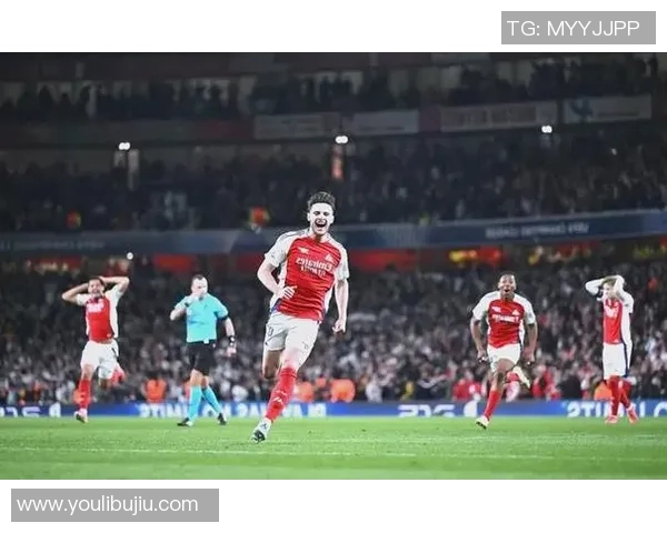 欧冠激战：阿森纳逆转波尔图全场沸腾战术解析与精彩瞬间回顾