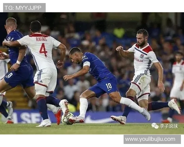 尤文图斯与里昂激战四三红牌事件引发全场热议与数据分析