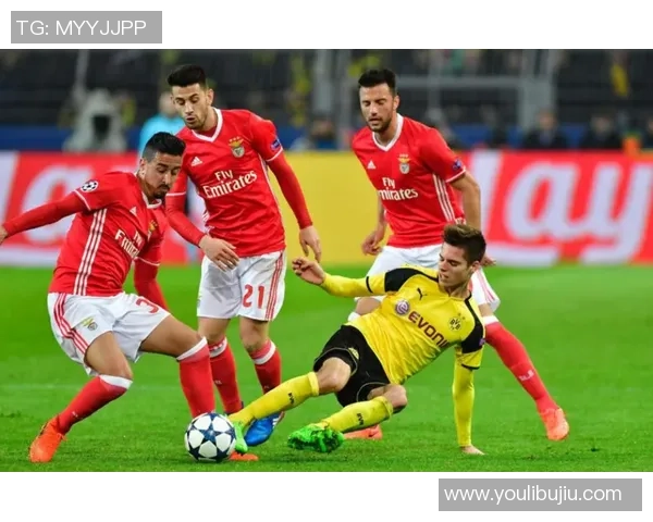 意甲焦点战本菲卡与阿森纳互交白卷争议判罚引发全场热议