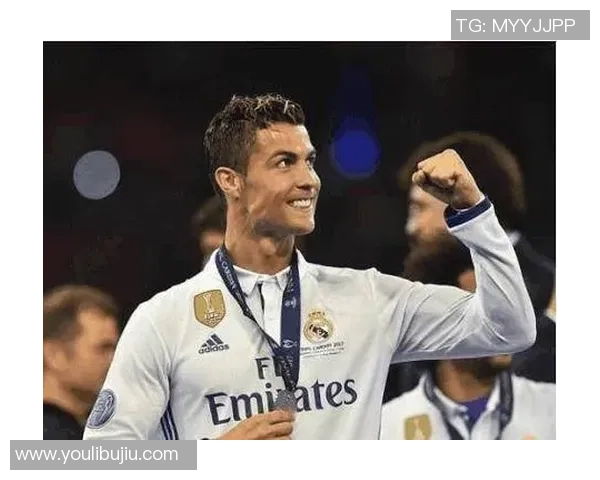 皇马友谊赛大胜那不勒斯四球狂欢绝杀时刻点燃全场激情 皇马友谊赛大胜那不勒斯四球狂欢绝杀时刻点燃全场激情